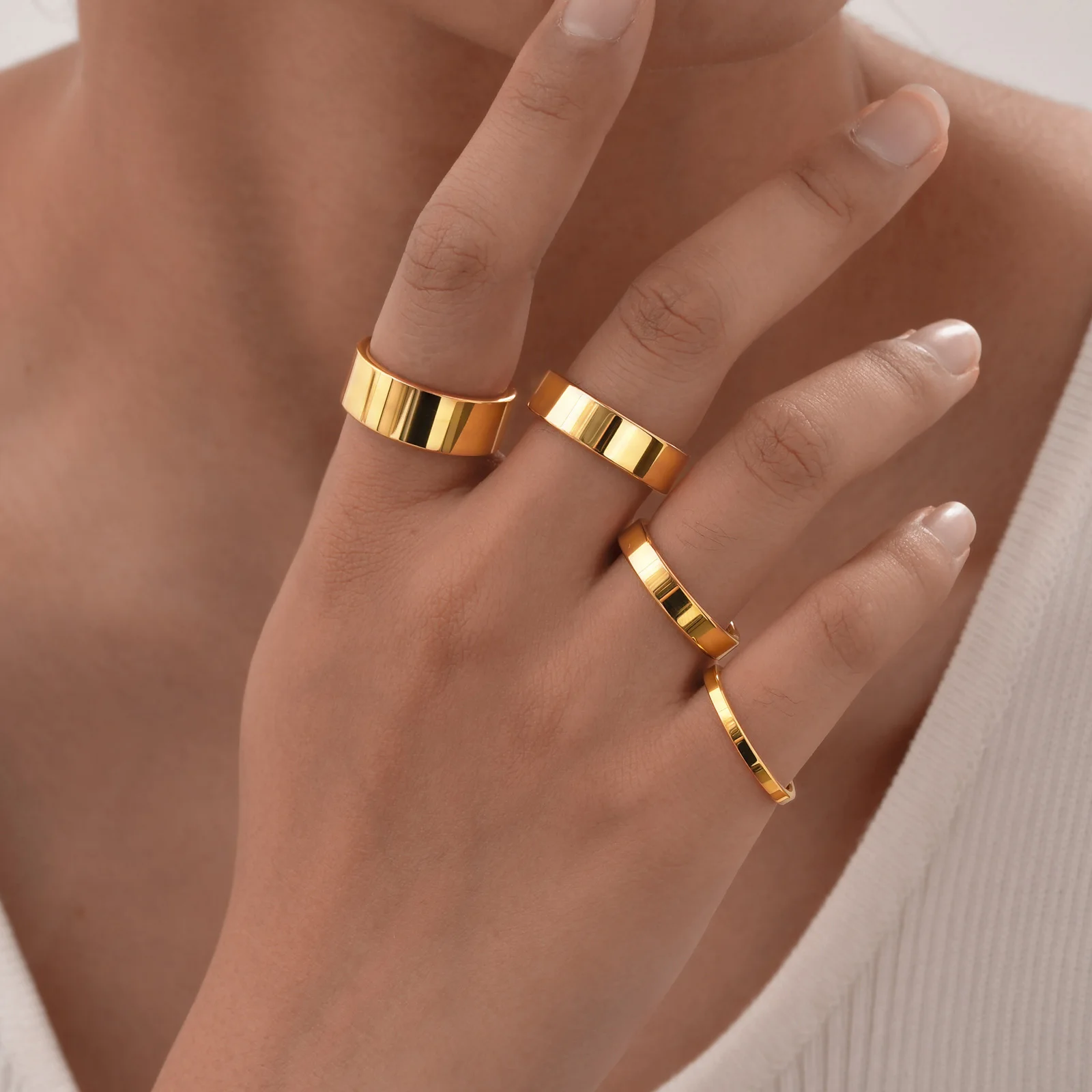 Basic 2/4/6 MM Wide Wedding Couple Ring for Women Men, PVD Gold Color Geometric Engagement Rings Finger Bands Jewelry